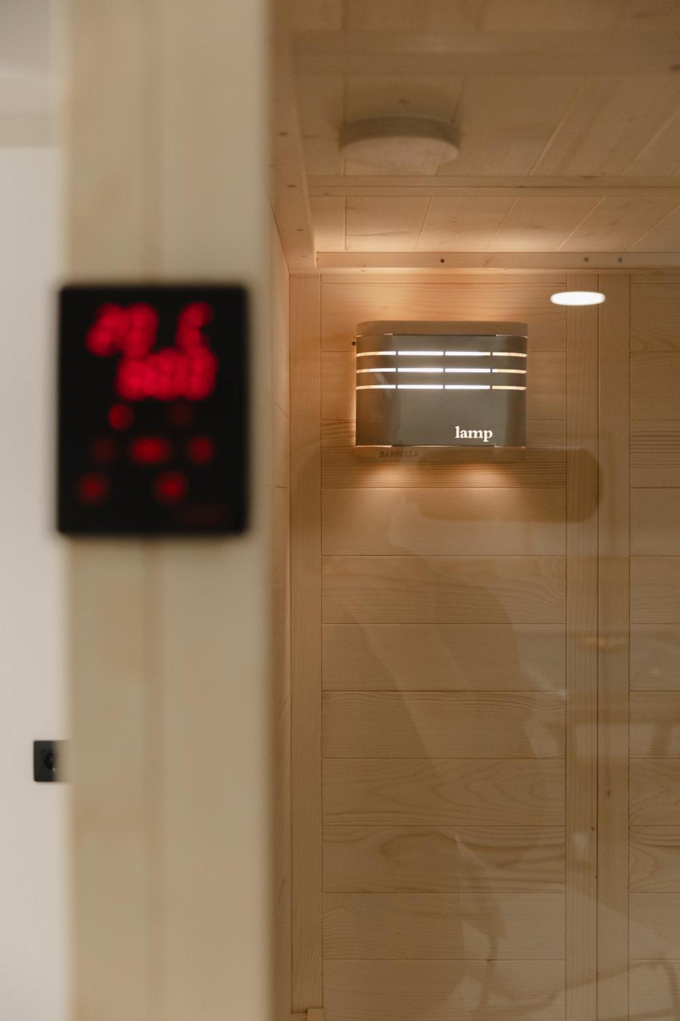 Destino Residencies Villa Лутраки Екстериор снимка